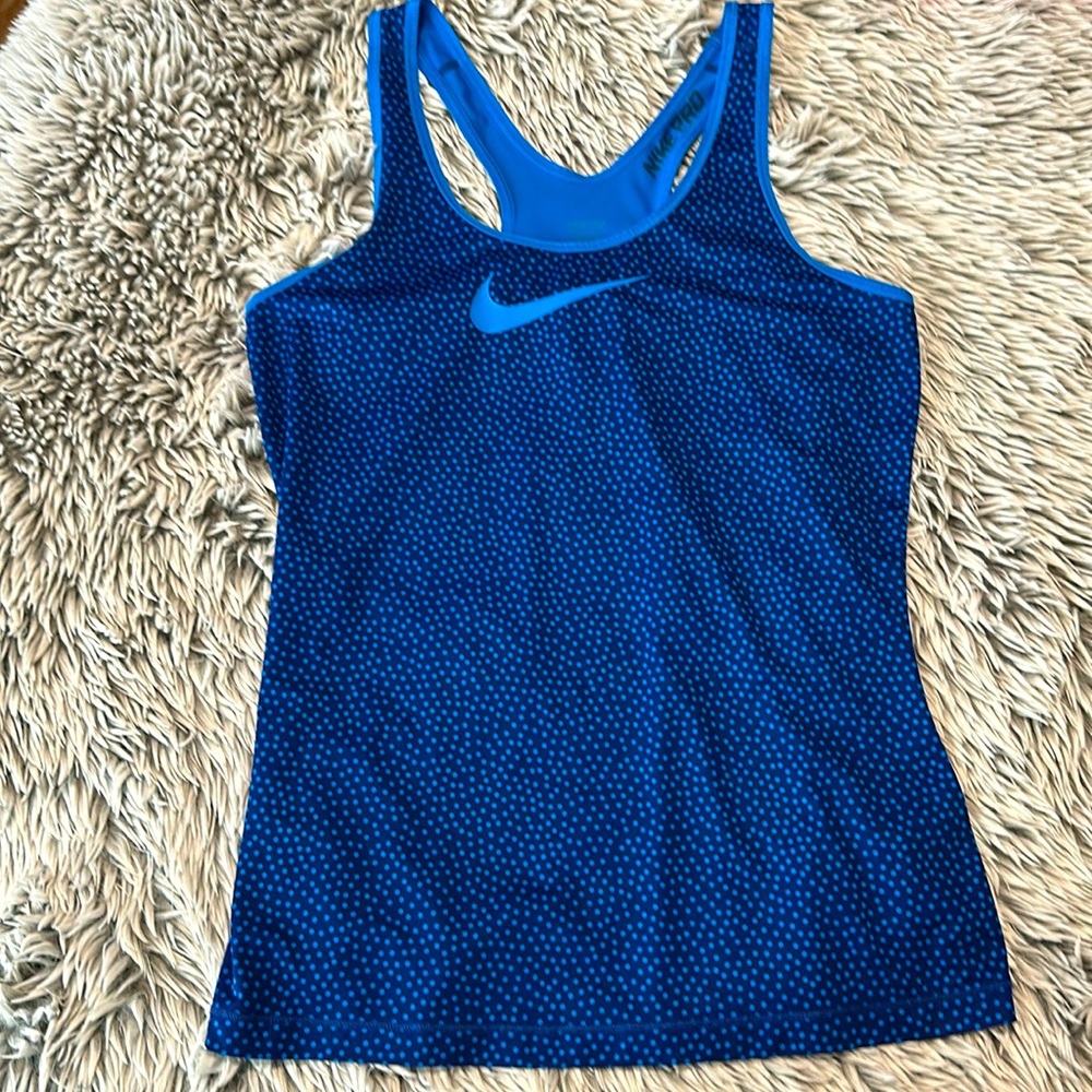 Nike 💙 dry fit tank